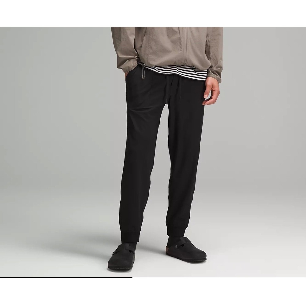 Lululemon ABC Jogger Black Warpstreme Pants Mens Size L LM5AS8S